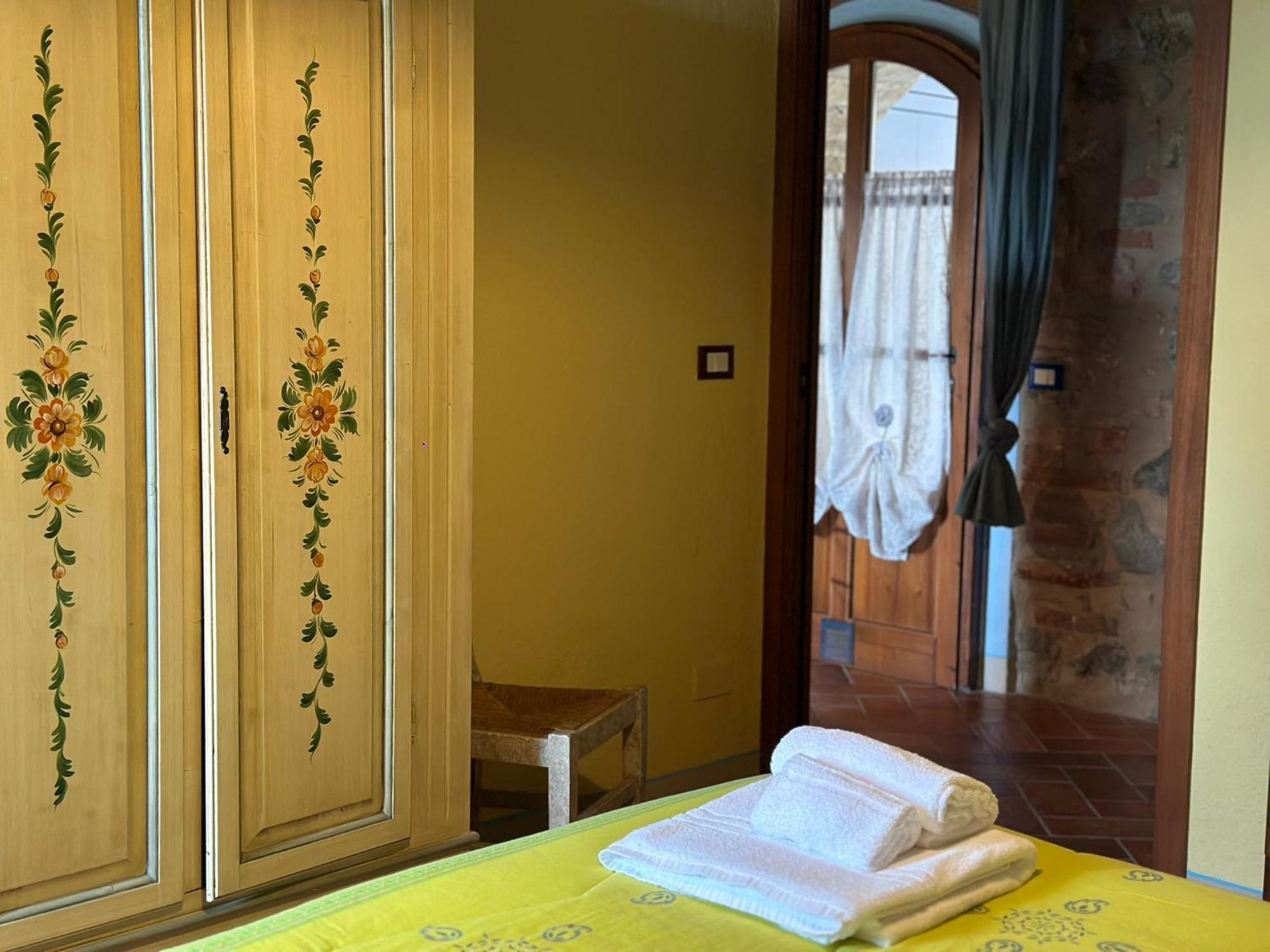 Апартаменты Borgo Tignano Казоле-д'Эльса Экстерьер фото